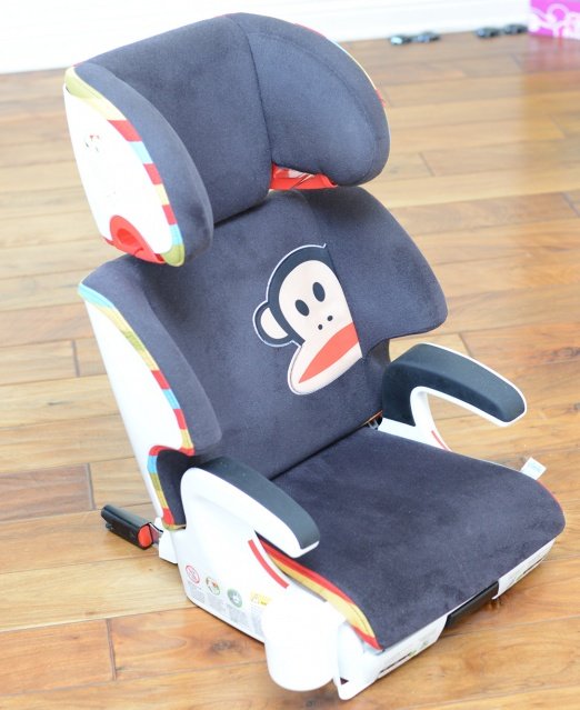carseat1.jpg