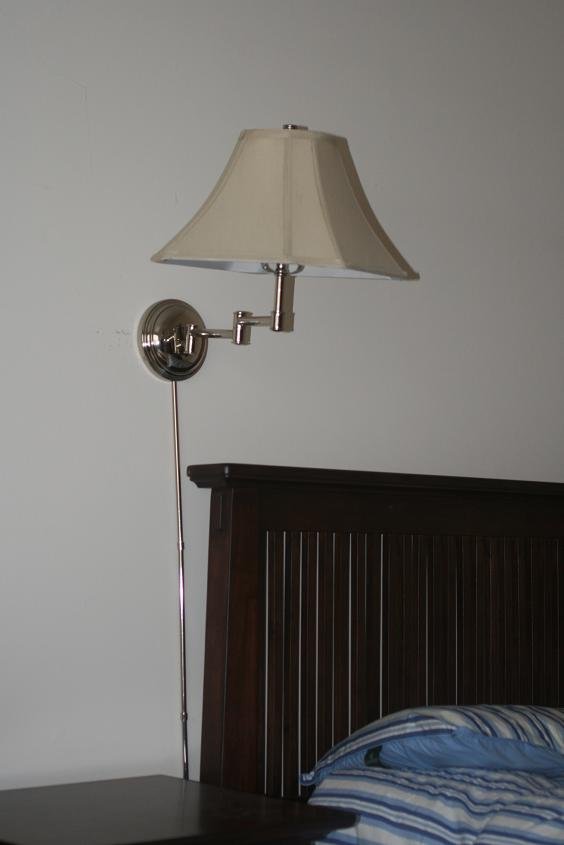 Lamp with shade.JPG
