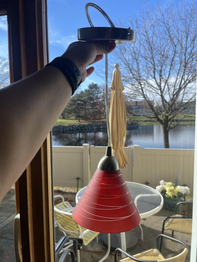 red pendant light02.jpg