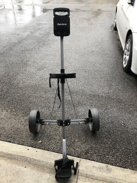 Golf Pus Cart_Top Flite (2 wheels).jpg