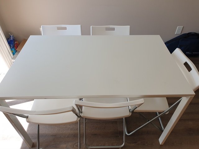 Table and chairs.jpg