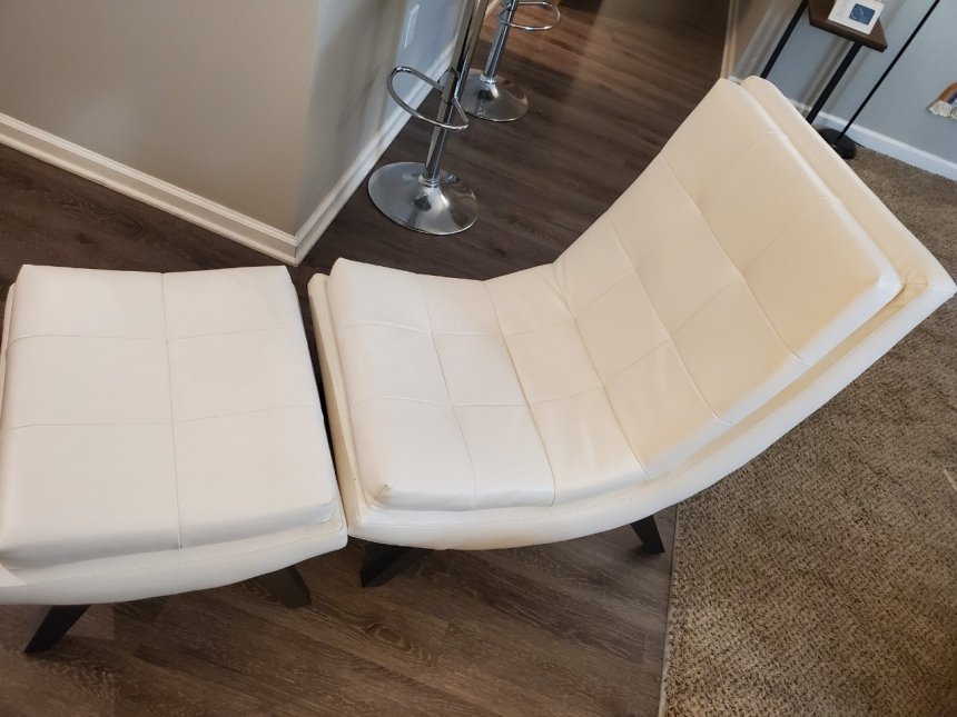 Lounge_Chair.jpeg