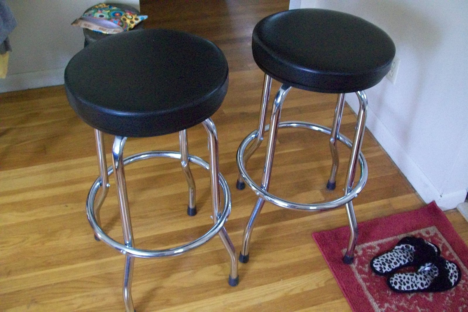 stools.jpg