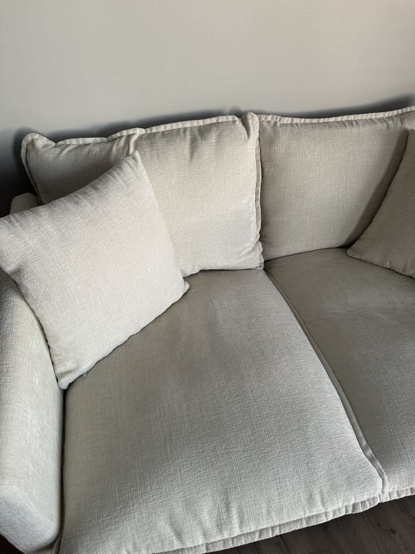 Sofa detail.jpg