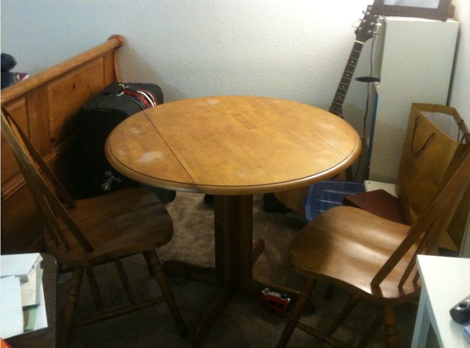 diningtable1.jpg