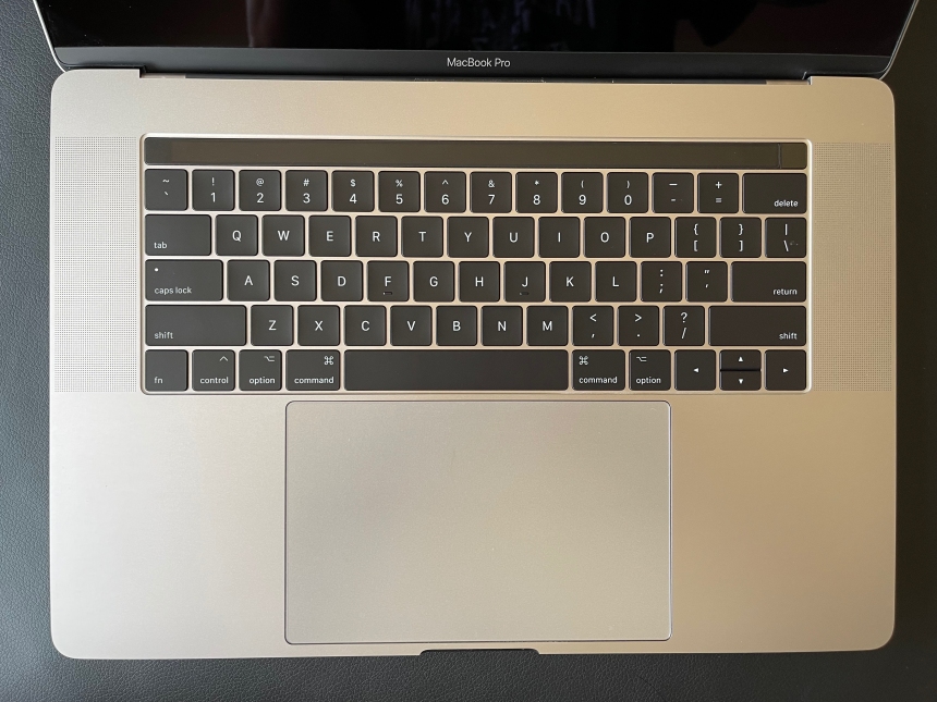 MacBookPro_4.JPG