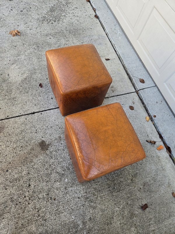 square chairs (2).jpg