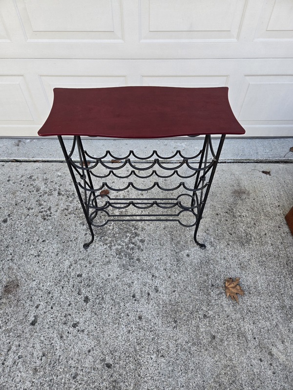 wine table (2).jpg