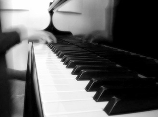 pianosujinkim.gif